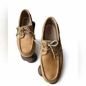 Sperry Women's Tan Bluefish 2 Eye Boat Shoes Normcore Preppy Resort Country Club
